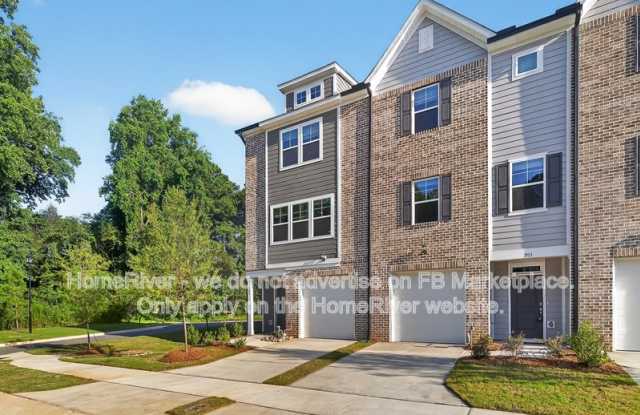 1977 Enniscorthy St - 1977 Enniscorthy Street, Fuquay-Varina, NC 27526