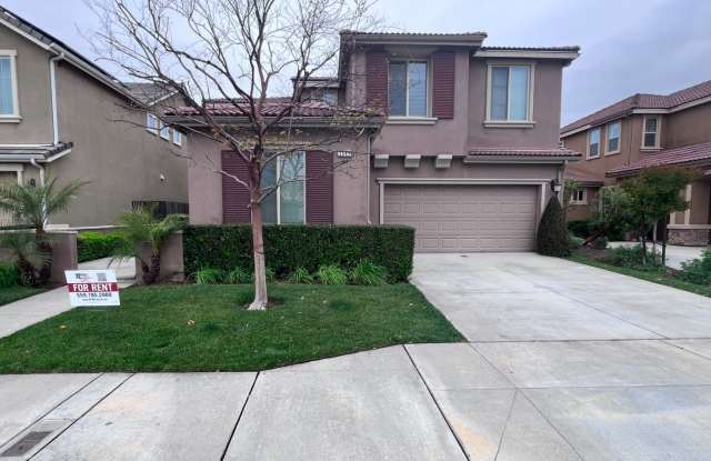 $2,695 Ashlan  Dewolf, 4 bedroom - Buckingham Ave, Clovis photos photos