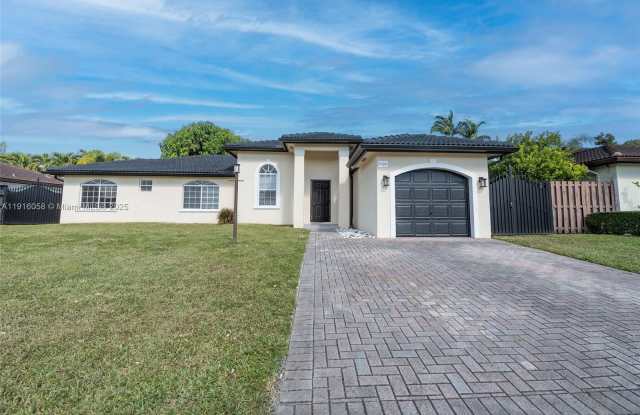 15461 170TH TER photos photos