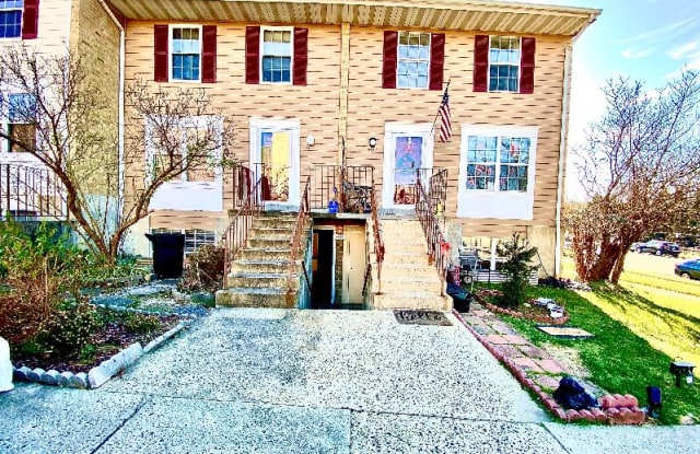 9495 Linden Leaf Ct - 9495 Linden Leaf Court, Oakton, VA 22031