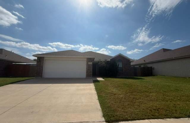 5733 Foxfire Gallery 1