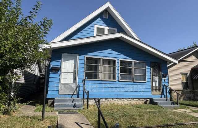 1721 Laurel St photos photos