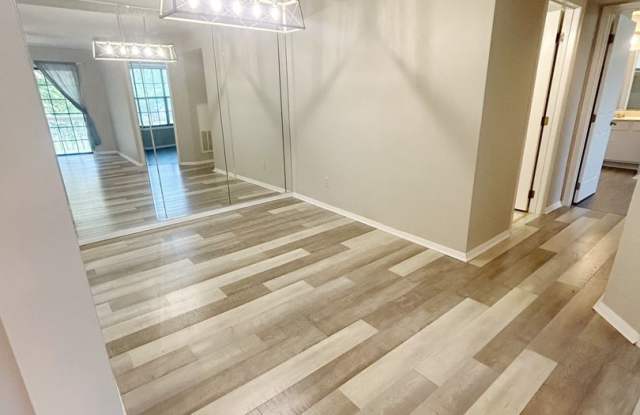 Your cozy modern condo awaits! - 3706 Chimney Ridge Place, Durham, NC 27713