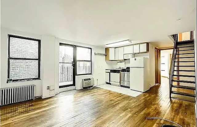 29 7th Avenue South photos photos