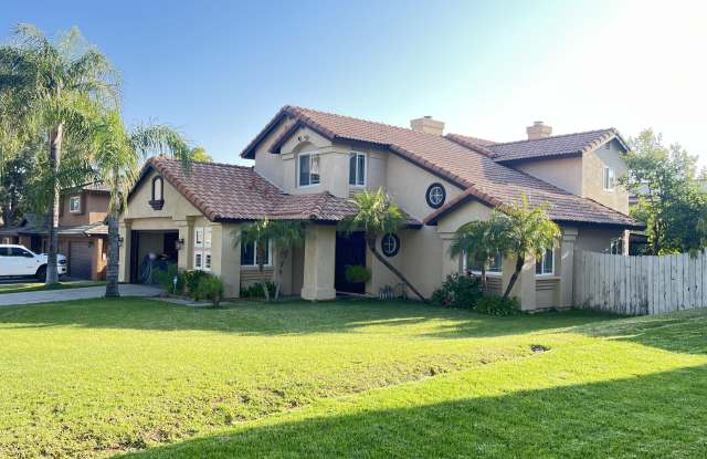 984 N Teakwood Ave photos photos