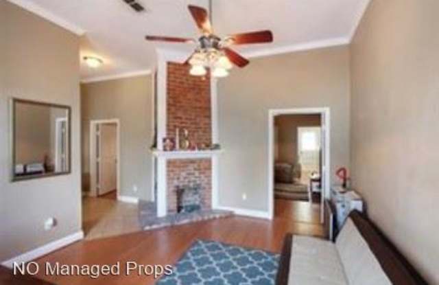 1027 Austerlitz St. Gallery 3
