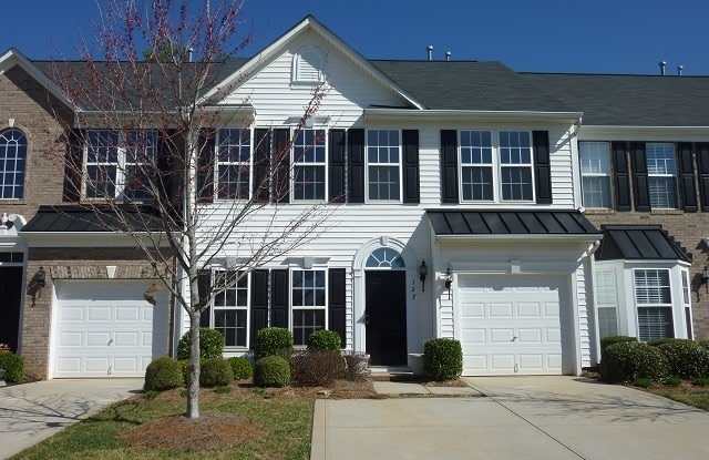 Exclusively Offered by Muse Realty, LLC photos photos Exclusively Offered by Muse Realty, LLC photos photos