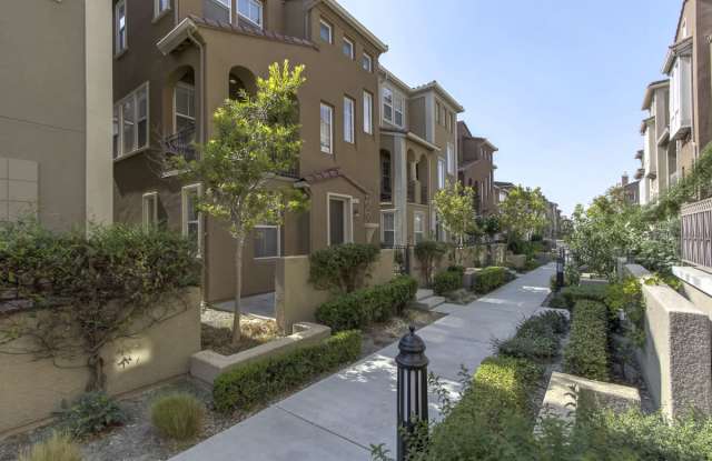 2070 Mary Helen Ln photos photos