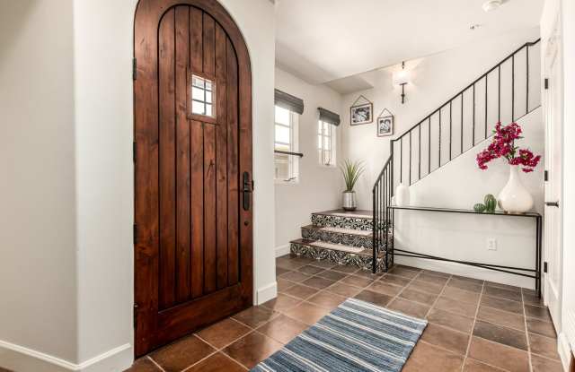 Rates Vary: $4,495 - $7,995 Gallery 4