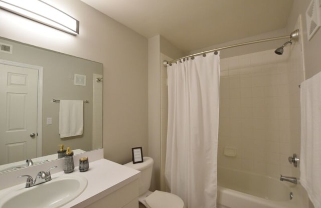 2125 Fontebranda Loop - 2125 Fontebranda Loop, Fern Park, FL 32730