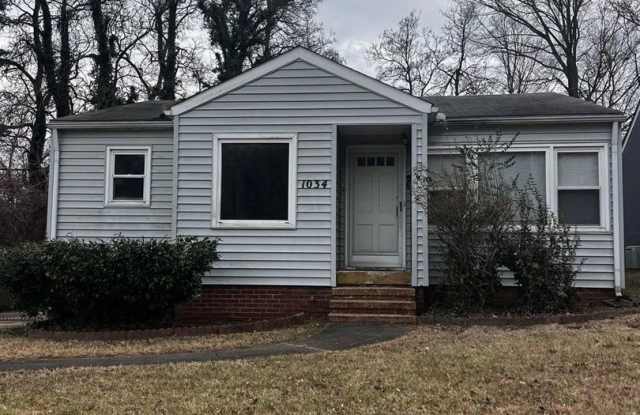 1034 E Lexington Ave photos photos