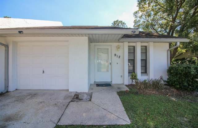 912 WINNIE LANE photos photos