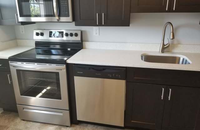 7426 Forrest Ave - 7426 Forrest Avenue, Parkville, MD 21234