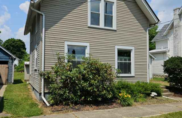 2 bedroom 1.5 bath single family home photos photos