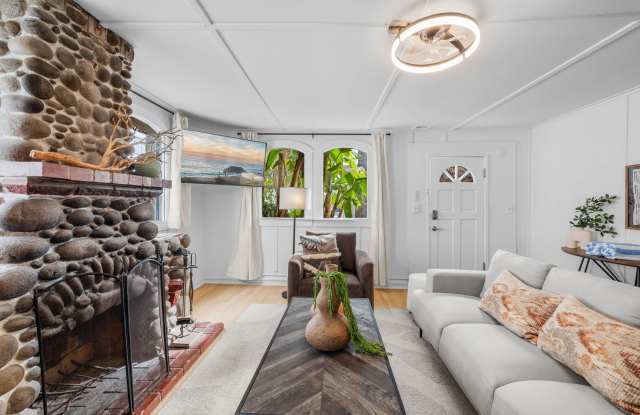 344 Bonair St photos photos