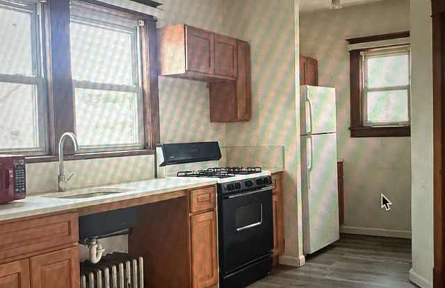 64 Wyckoff Street Gallery 4