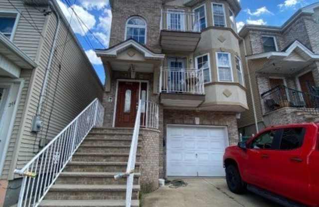 218 South St - 218 South Street, Elizabeth, NJ 07202 218 South St - 218 South Street, Elizabeth, NJ 07202