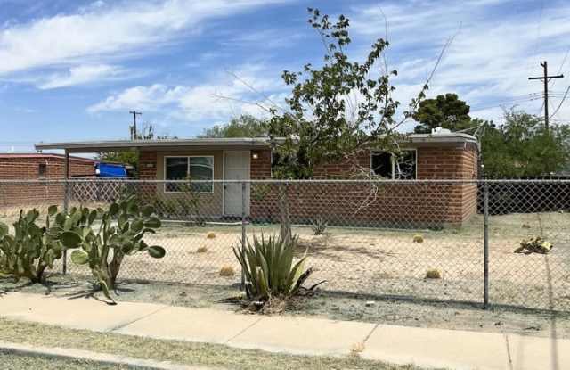 4125 East 27th Street photos photos