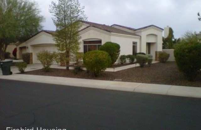 2010 E. Fawn Dr Gallery 4