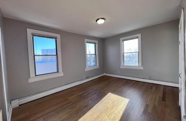200 BERGENLINE AVE Gallery 4