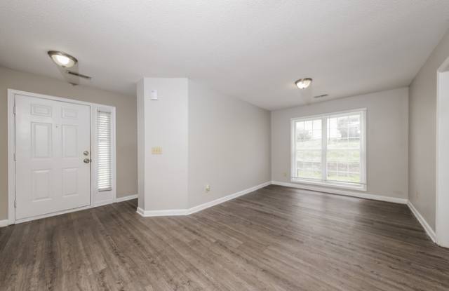 823 Valley Oak Drive Gallery 2