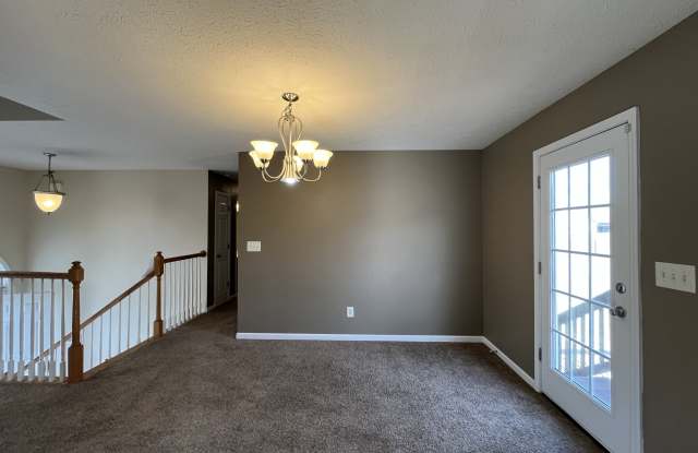 1268 Viewmont Dr Gallery 2