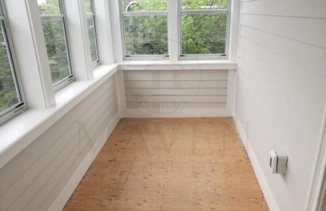 80-82 Grant St. photos photos