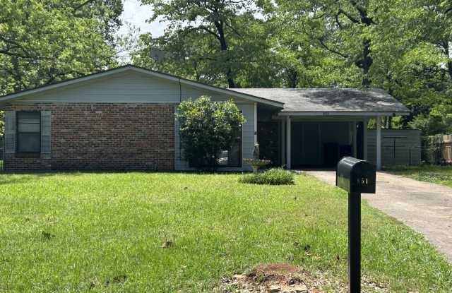 851 Willow Drive photos photos