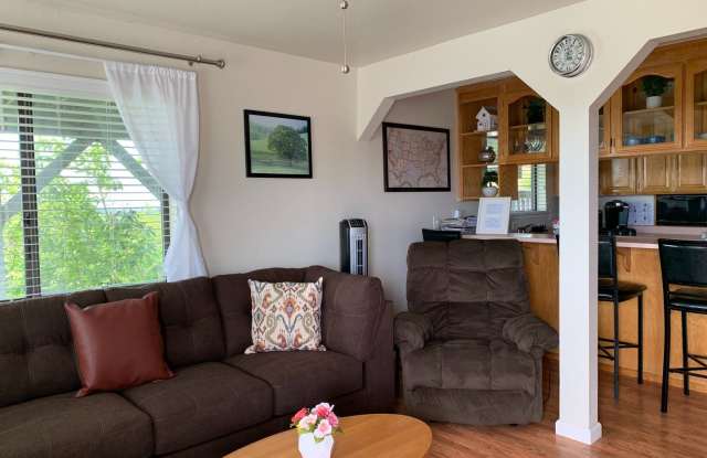 651 Hillside Dr - Gallery 2