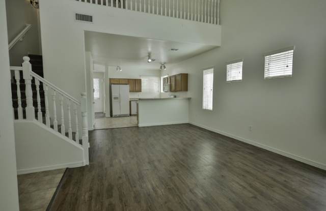 131 East Camino Del Abeto Gallery 4
