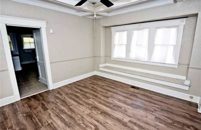 4617 Guilford Avenue Gallery 4