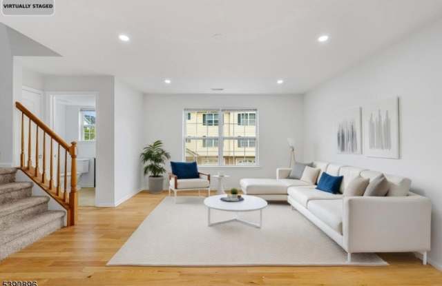 8 Alfred Ave photos photos