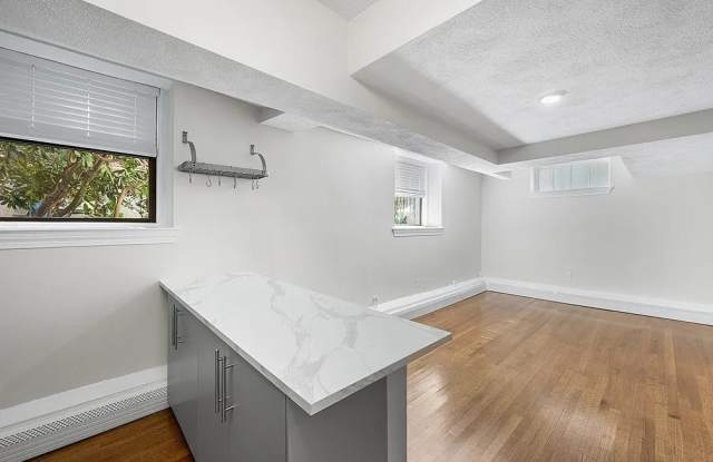 82 Jersey St Apt B-1 Gallery 2