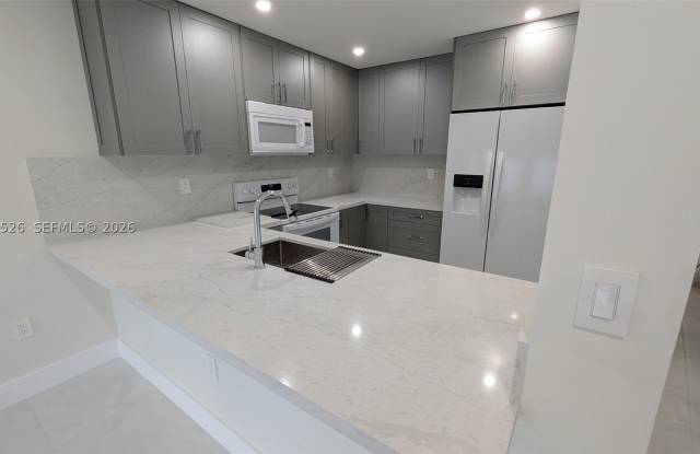 10341 SW 147th Ct Cir Gallery 2