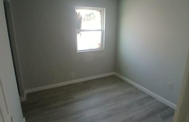 415 Lindenwood Drive Gallery 2