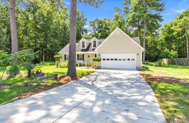 House For Rent in Cul-de-sac with 2 Car Garage! photos photos