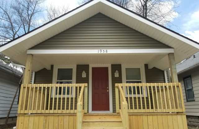 2 Bedroom Ranch - 1958 West 4th Street, Fort Wayne, IN 46808