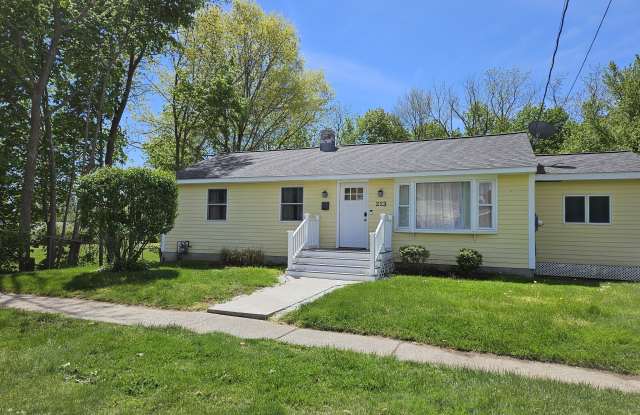 223 Melba Street - 223 Melba Street, Milford city, CT 06460