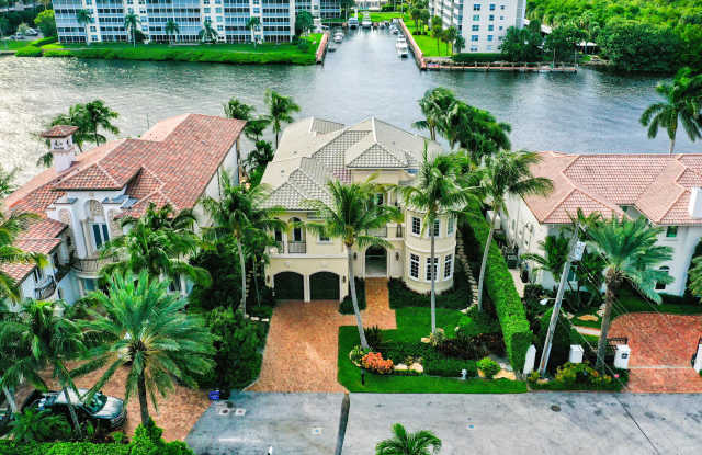 1002 Brooks Lane - 1002 Brooks Lane, Delray Beach, FL 33483