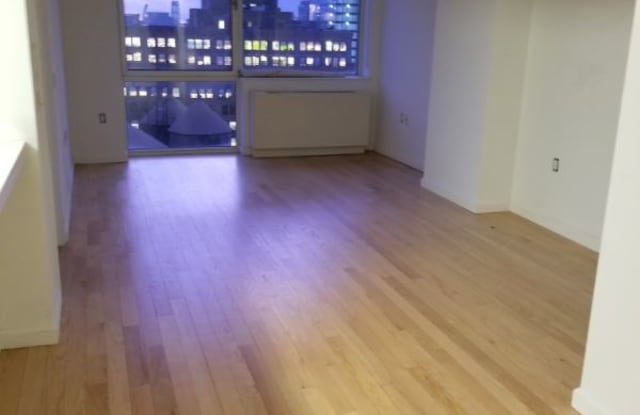 448 W 37th St 17C - 448 W 37th St, New York City, NY 10018