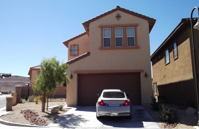 385 Dog Leg Dr - 385 Dog Leg Dr, Spring Valley, NV 89148