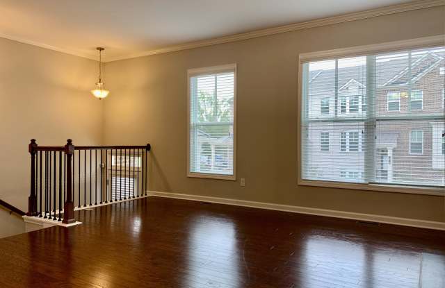806 Sunset Park Drive - 1 Gallery 4