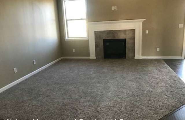 3217 Gwen Pl Gallery 2