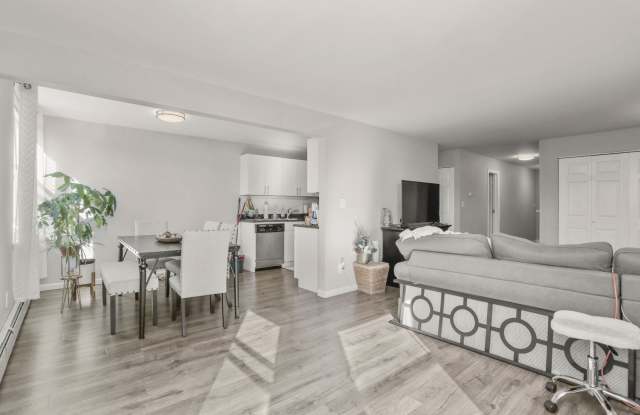 Fully Renovated Modern Apartments photos photos