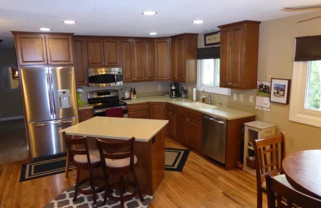 415 County Road 110 N - 415 County Road 110 North, Minnetrista, MN 55364