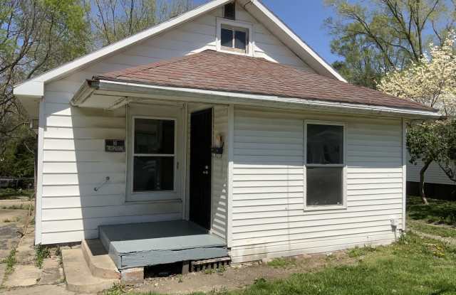 313 E N 3rd St - 313 East North 3rd Street, Georgetown, IL 61846