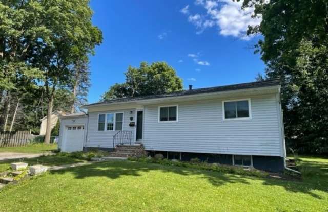 26 Shelley Dr - 26 Shelley Drive, Hackettstown, NJ 07840