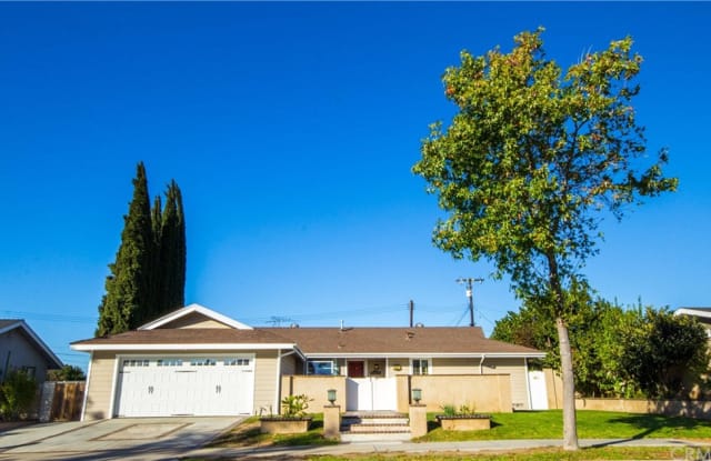 611 E Glendora Avenue - 611 East Glendora Avenue, Orange, CA 92865
