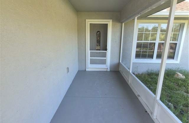 1160 W Geneva Place Gallery 4