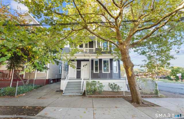 292 W Ivy Street unit: 1St Floor photos photos